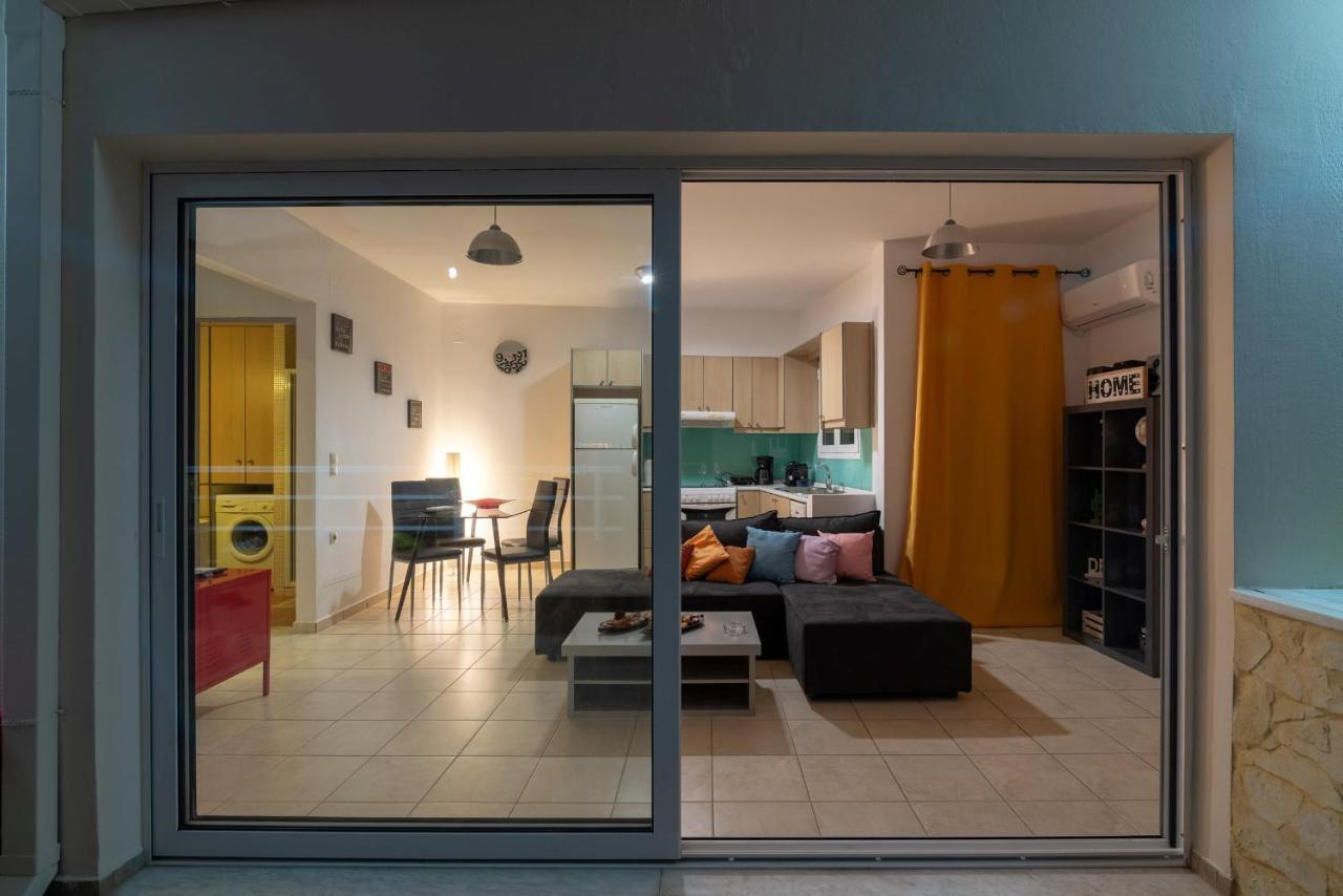 Penthouse Apartment In Downtown With Seaview Iráklio Kültér fotó